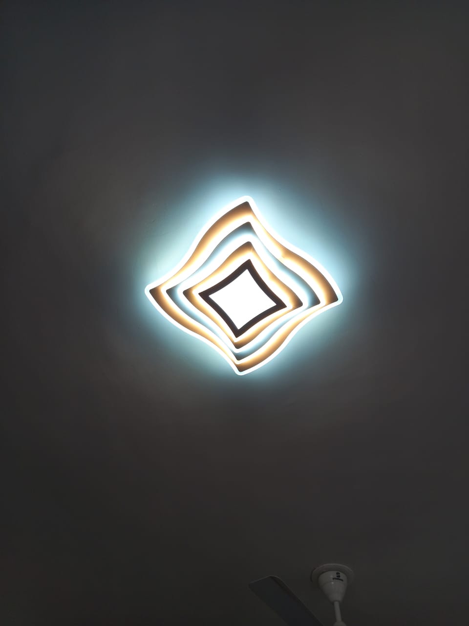 Main light Sample 3