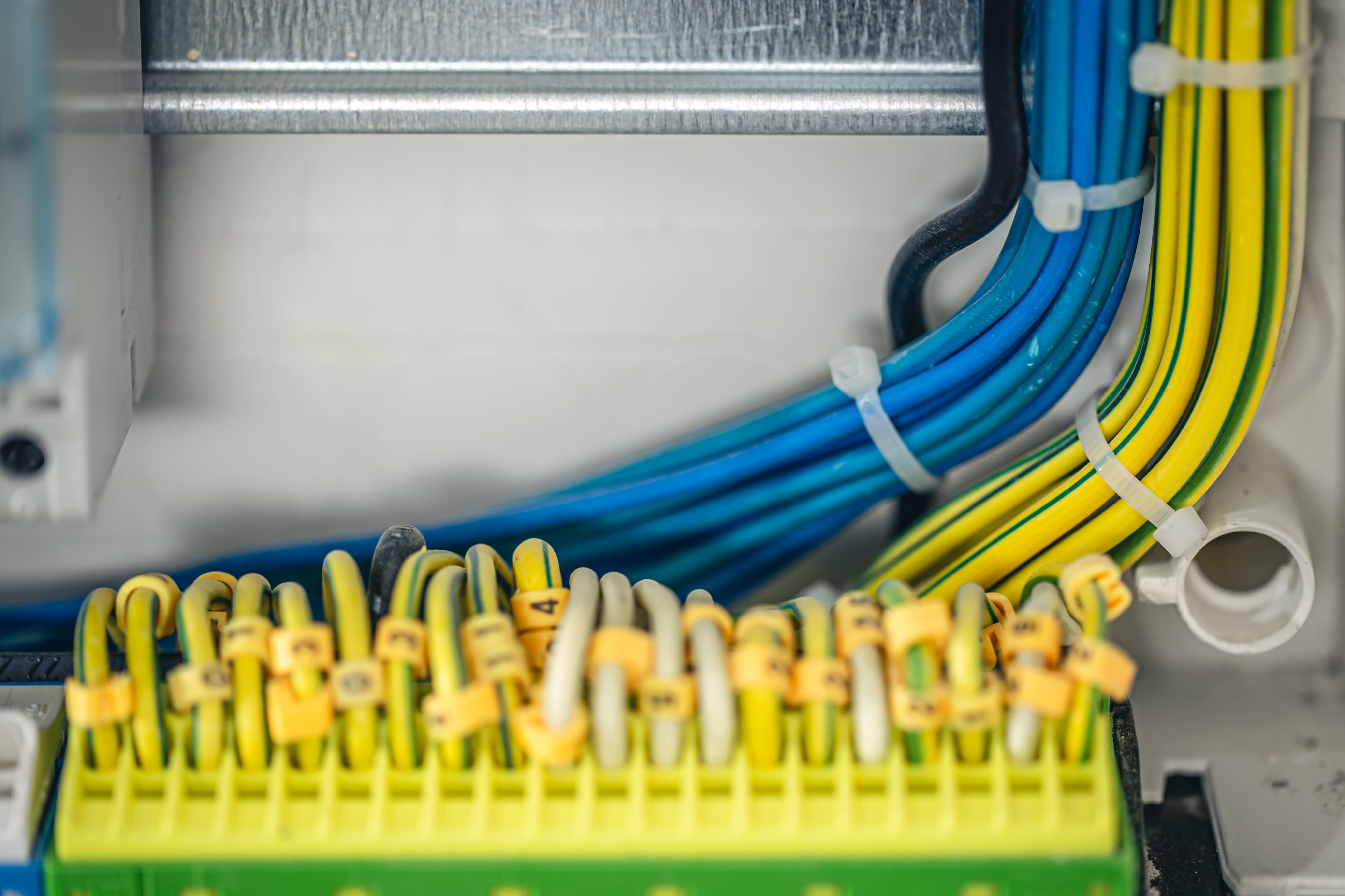 Cable Trays & Conduits